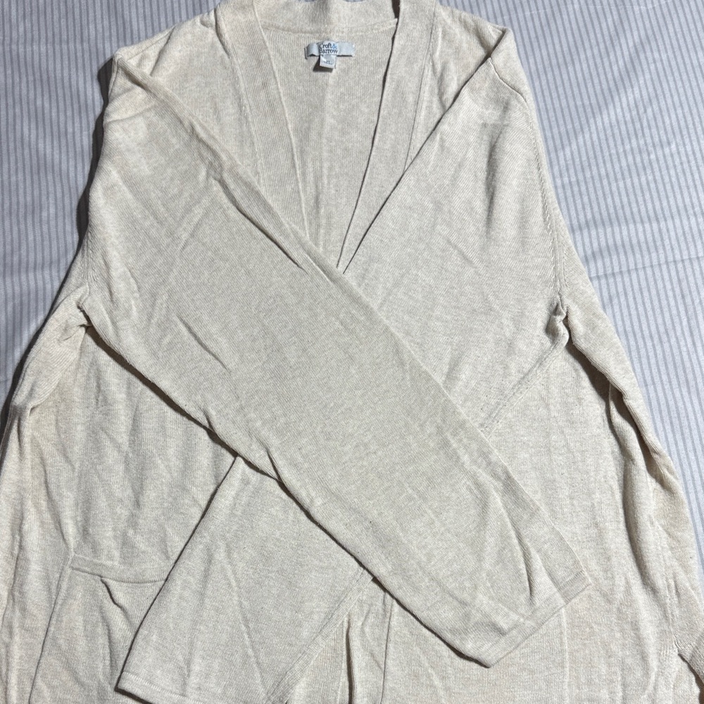 Croft & Barrow Beige Knit Sweater